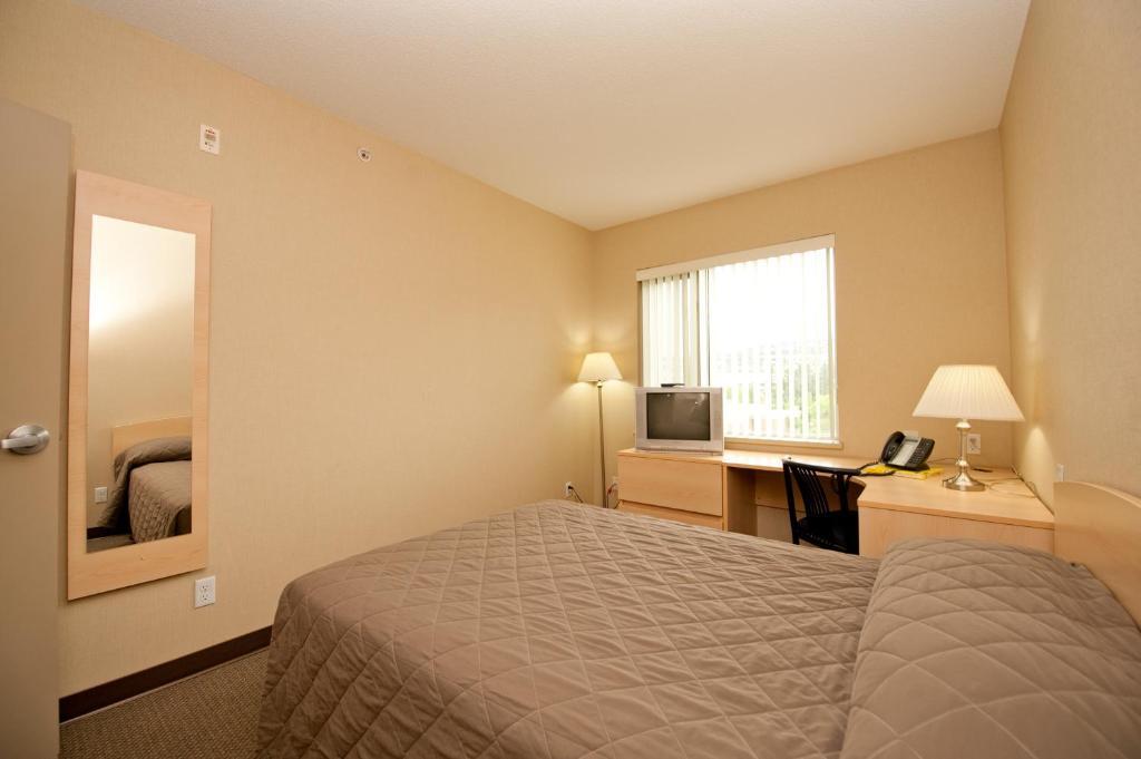 Residence & Conference Centre - Kamloops Room photo