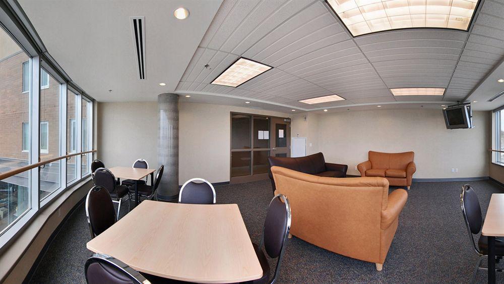 Residence & Conference Centre - Kamloops Exterior photo